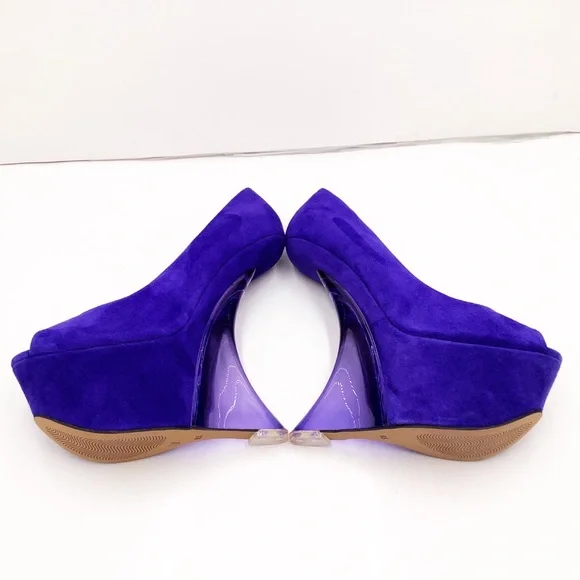 🆕Zigi Girl} GLOW Peep Toe Plexiglass Wedge Shoe - Picture 5 of 13